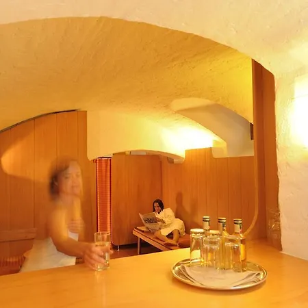 Buchner Hof 3*