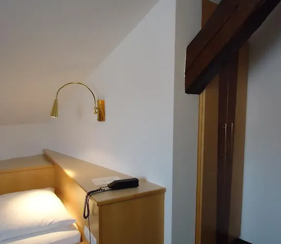 ホテル Buchner Hof